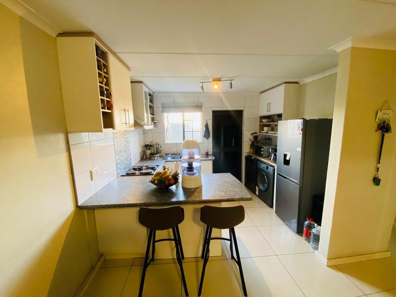 2 Bedroom Property for Sale in Birchleigh Gauteng