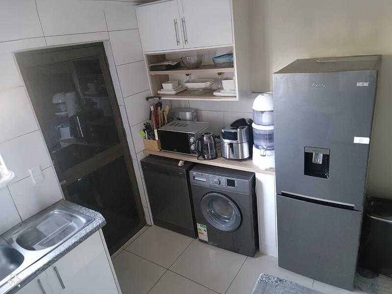 2 Bedroom Property for Sale in Birchleigh Gauteng