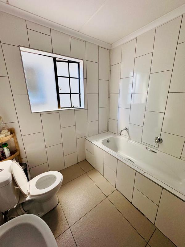 2 Bedroom Property for Sale in Birchleigh Gauteng