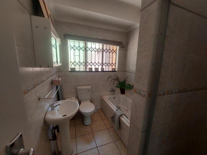 To Let 3 Bedroom Property for Rent in Hennopspark Gauteng