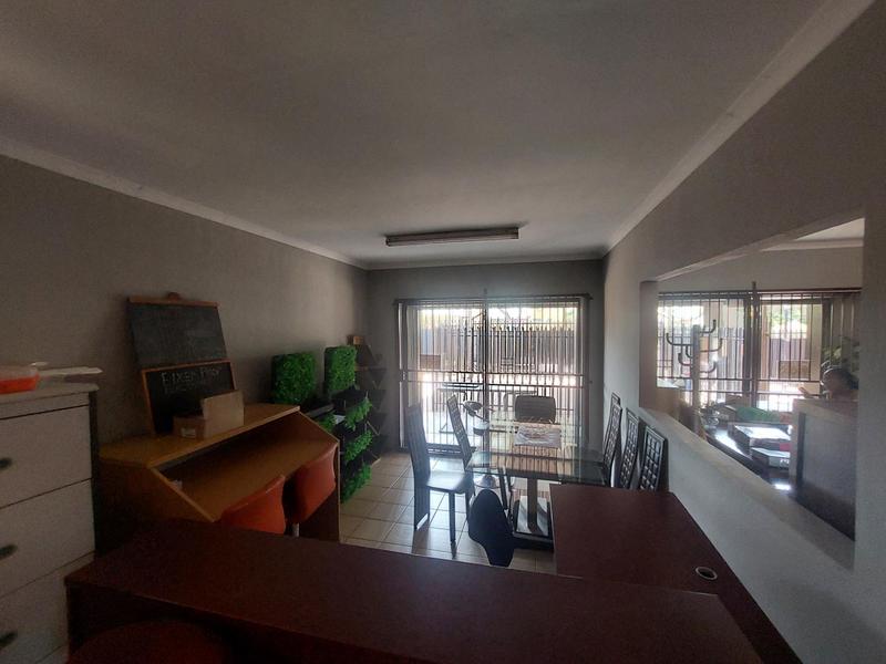 To Let 3 Bedroom Property for Rent in Hennopspark Gauteng