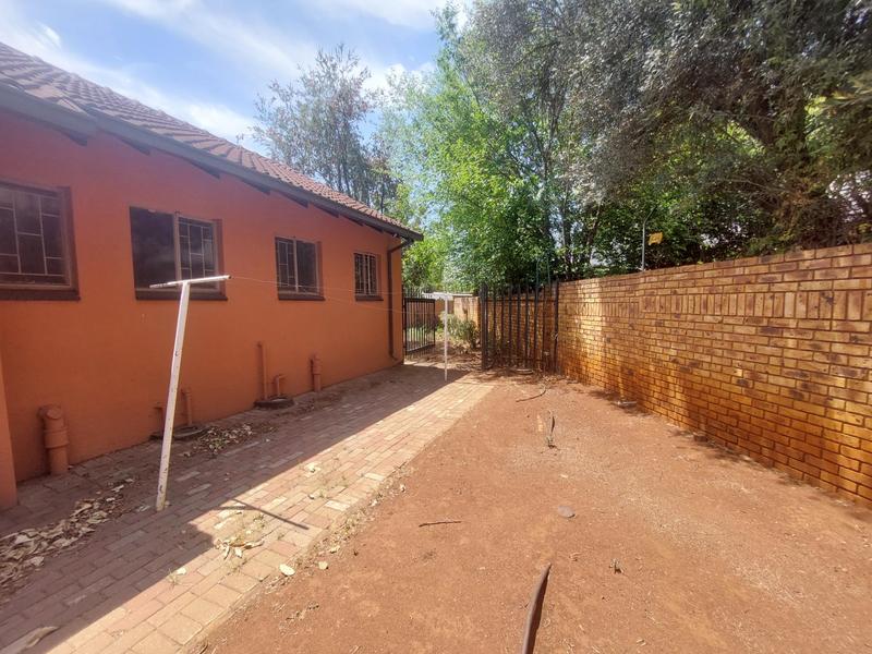 To Let 3 Bedroom Property for Rent in Hennopspark Gauteng