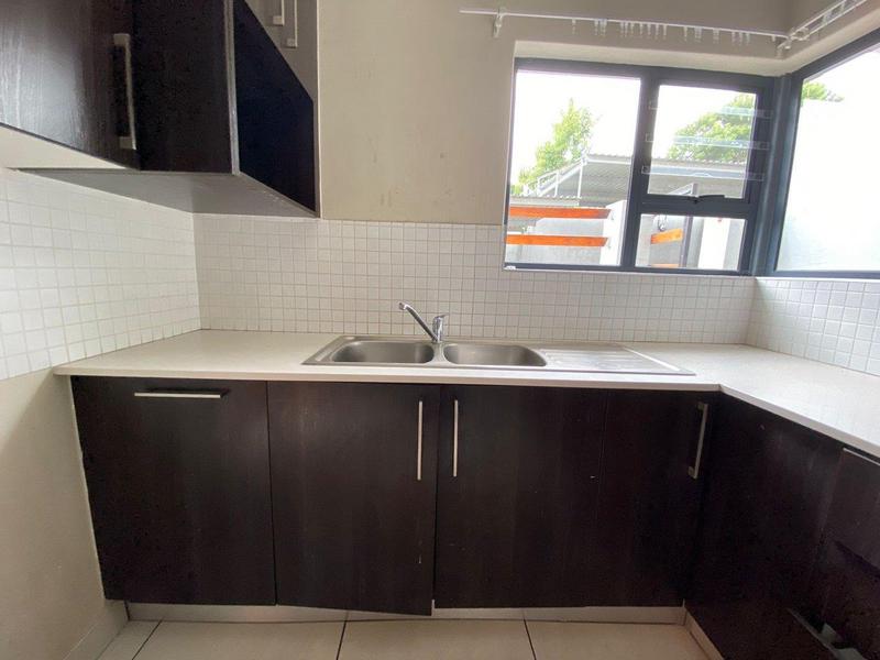 To Let 4 Bedroom Property for Rent in Linksfield Gauteng