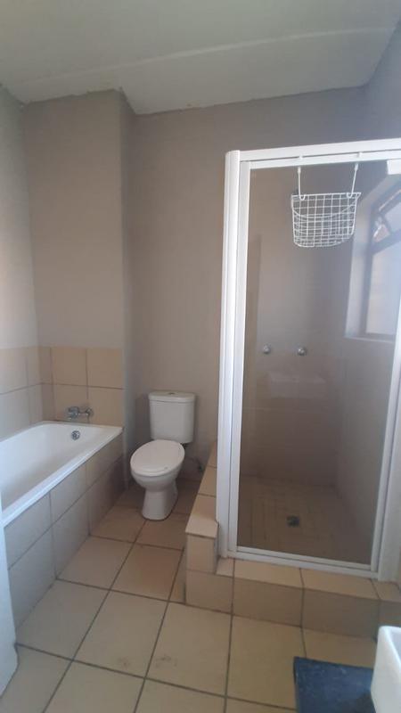 To Let 2 Bedroom Property for Rent in Groblerpark Gauteng