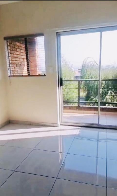 To Let 2 Bedroom Property for Rent in Halfway Gardens Gauteng