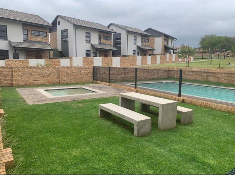 2 Bedroom Property for Sale in Amberfield Gauteng