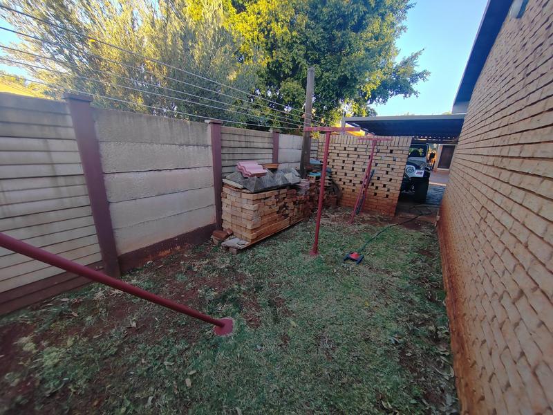 3 Bedroom Property for Sale in Hesteapark Gauteng