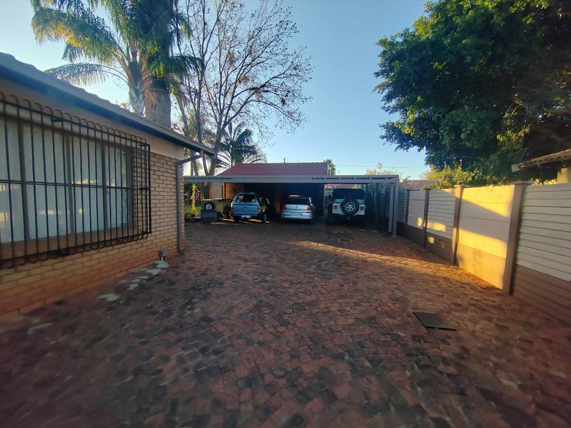 3 Bedroom Property for Sale in Hesteapark Gauteng