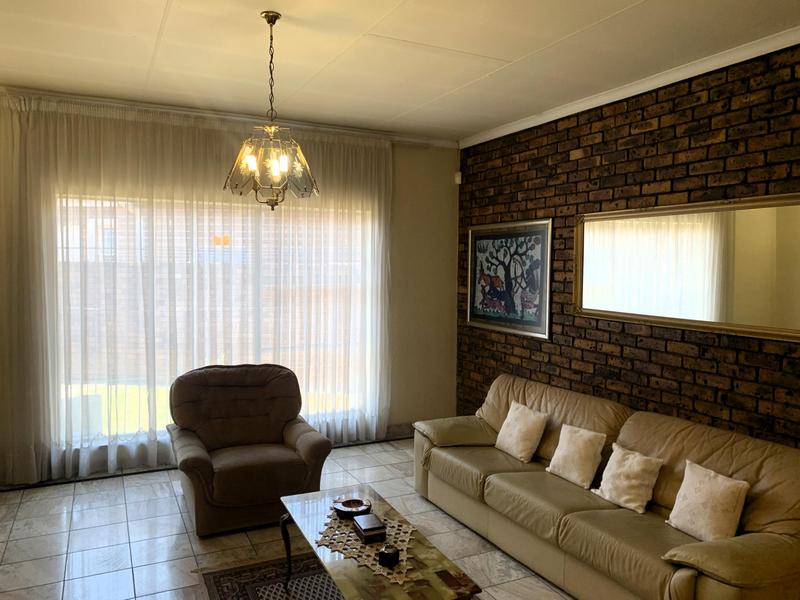 3 Bedroom Property for Sale in Sunward Park Gauteng