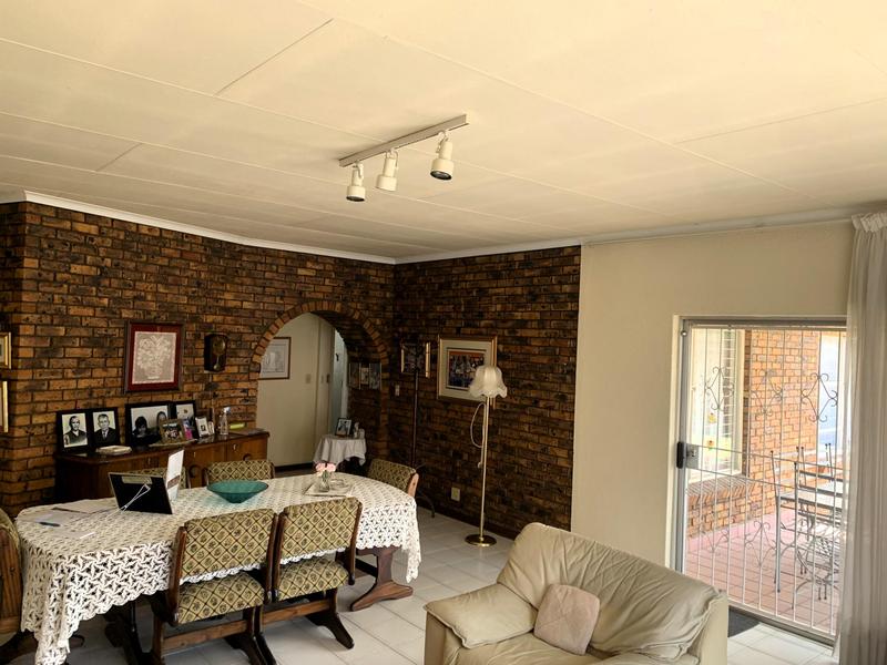 3 Bedroom Property for Sale in Sunward Park Gauteng