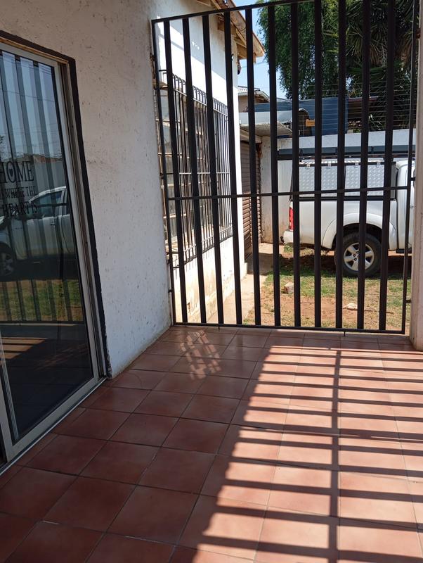 To Let 3 Bedroom Property for Rent in Primrose Gauteng