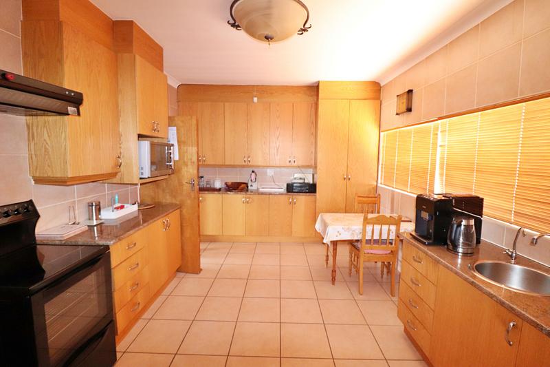 4 Bedroom Property for Sale in Sunnyridge Gauteng