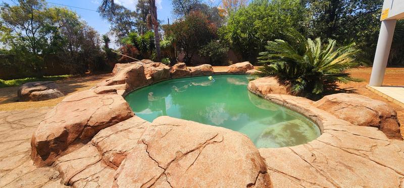 3 Bedroom Property for Sale in Sunward Park Gauteng