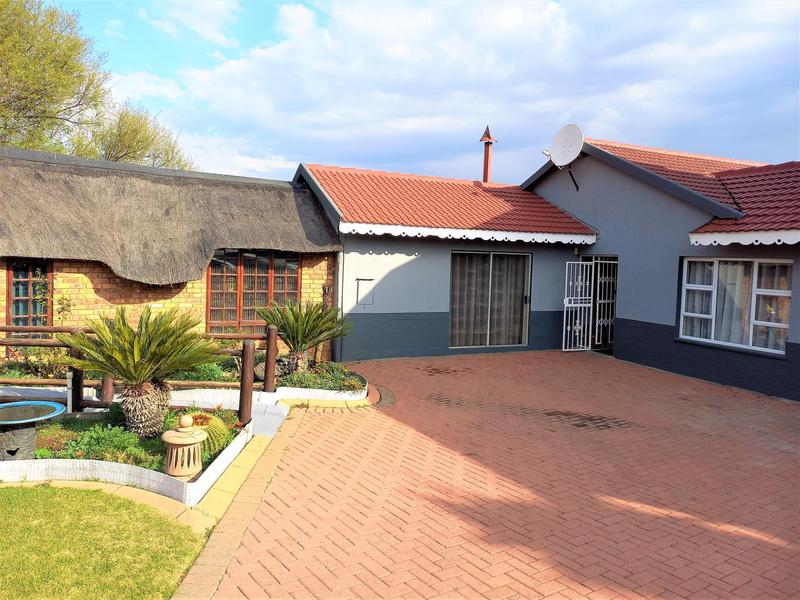 4 Bedroom Property for Sale in Elspark Gauteng