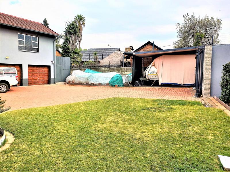 4 Bedroom Property for Sale in Elspark Gauteng