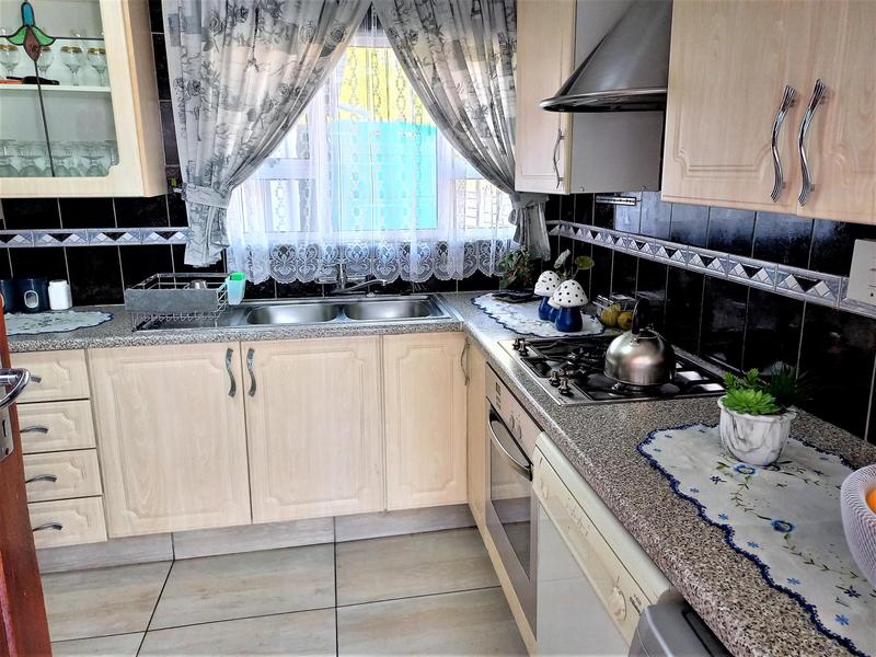 4 Bedroom Property for Sale in Elspark Gauteng