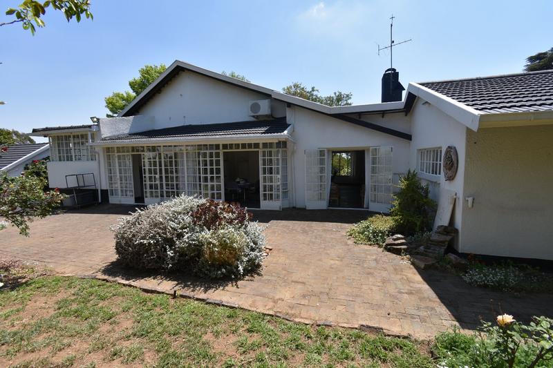 4 Bedroom Property for Sale in Noordheuwel Gauteng