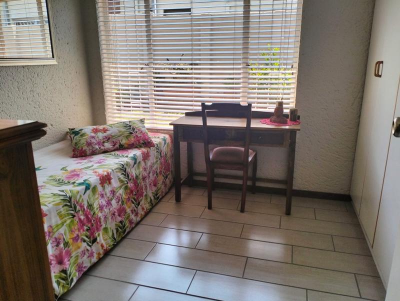 2 Bedroom Property for Sale in Rant En Dal Gauteng