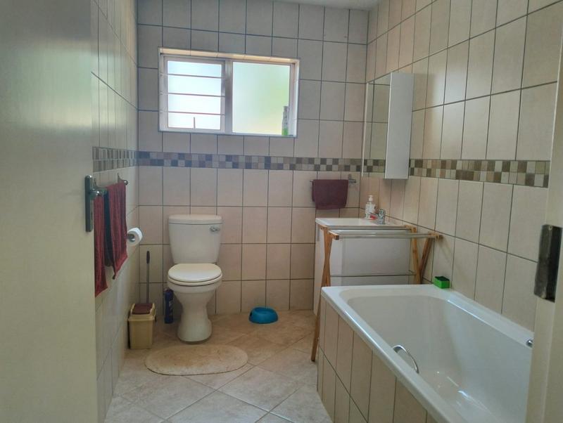 3 Bedroom Property for Sale in Rant En Dal Gauteng