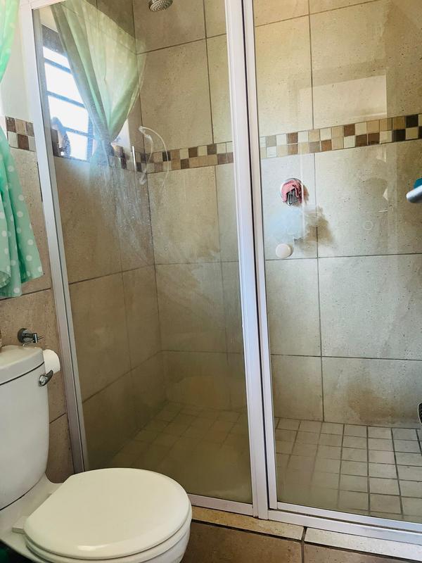 3 Bedroom Property for Sale in Albertsdal Gauteng