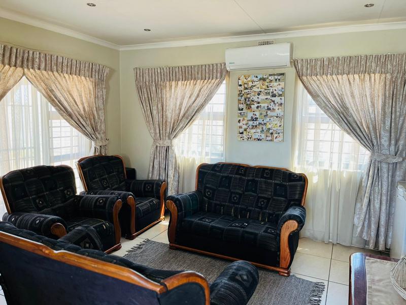 3 Bedroom Property for Sale in Albertsdal Gauteng