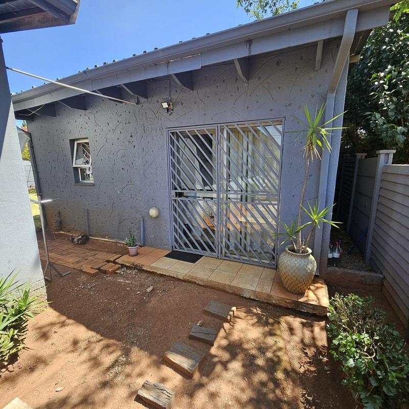 4 Bedroom Property for Sale in Westdene Gauteng