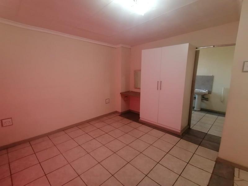 4 Bedroom Property for Sale in Parktown Estate Gauteng