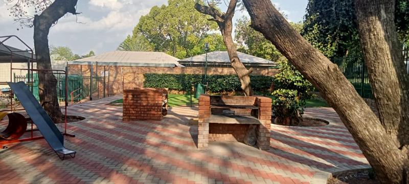 2 Bedroom Property for Sale in Pretoria Gauteng