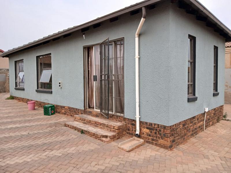 3 Bedroom Property for Sale in Birch Acres Gauteng