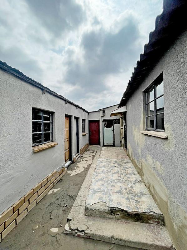 2 Bedroom Property for Sale in Tembisa Gauteng