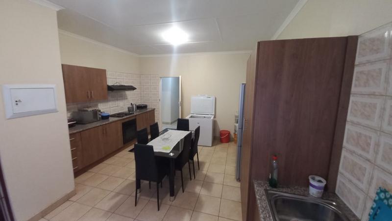 4 Bedroom Property for Sale in Mountain View Gauteng