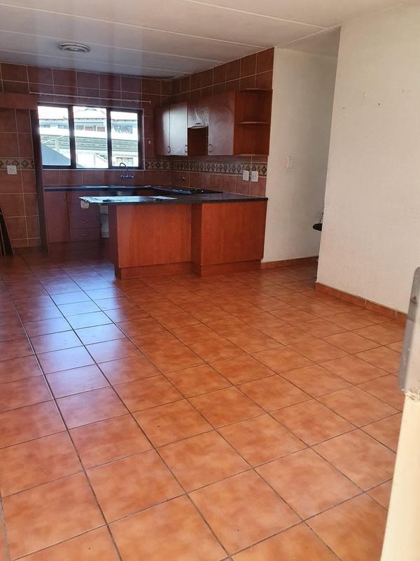 2 Bedroom Property for Sale in Helderwyk Gauteng