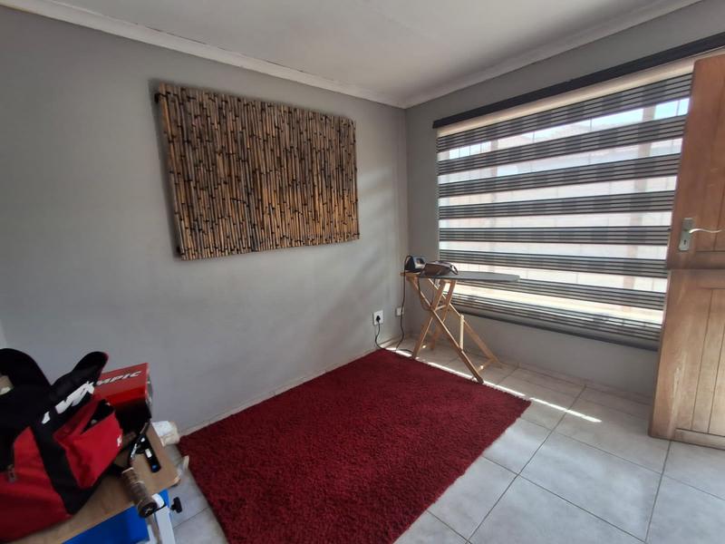 3 Bedroom Property for Sale in The Orchards Gauteng