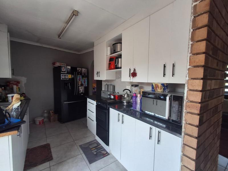 3 Bedroom Property for Sale in The Orchards Gauteng