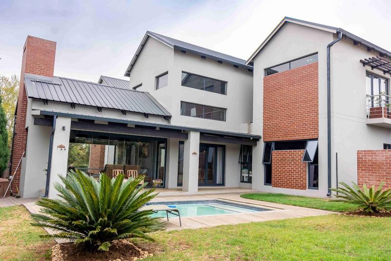 4 Bedroom Property for Sale in Copperleaf Estate Gauteng