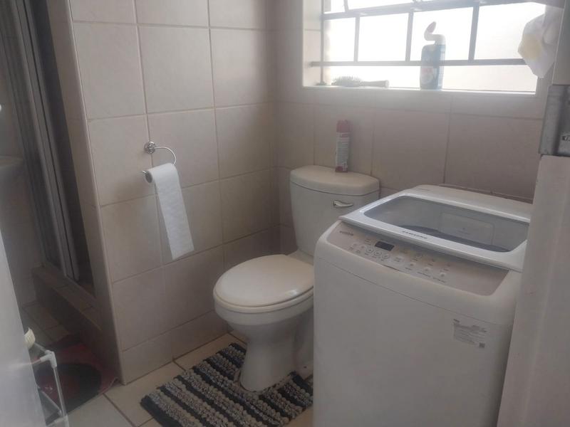 3 Bedroom Property for Sale in Clayville Gauteng