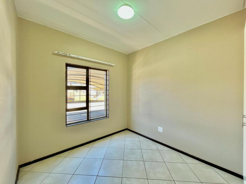 To Let 2 Bedroom Property for Rent in Brentwood Gauteng