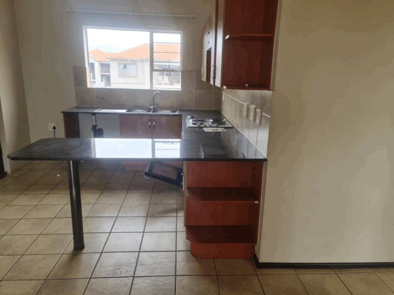 To Let 2 Bedroom Property for Rent in Bardene Gauteng