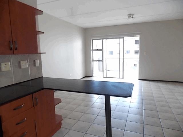 To Let 2 Bedroom Property for Rent in Bardene Gauteng