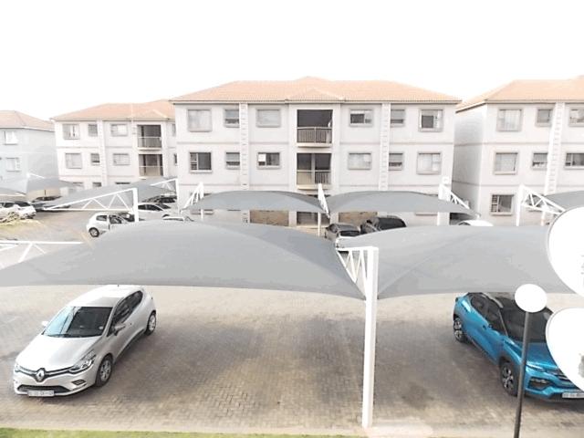 To Let 2 Bedroom Property for Rent in Bardene Gauteng