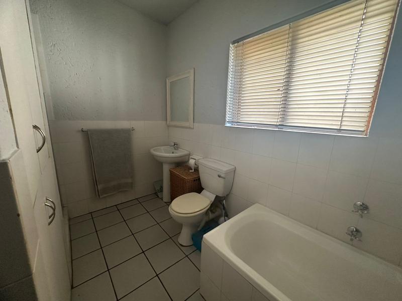 To Let 1 Bedroom Property for Rent in Westdene Gauteng