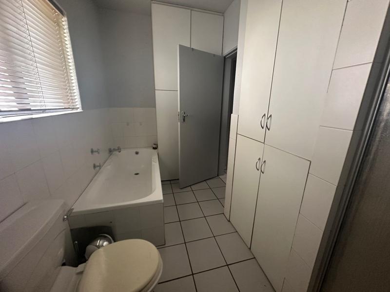 To Let 1 Bedroom Property for Rent in Westdene Gauteng