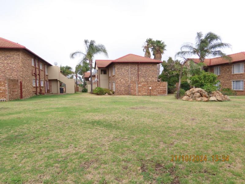 1 Bedroom Property for Sale in Moreleta Park Gauteng