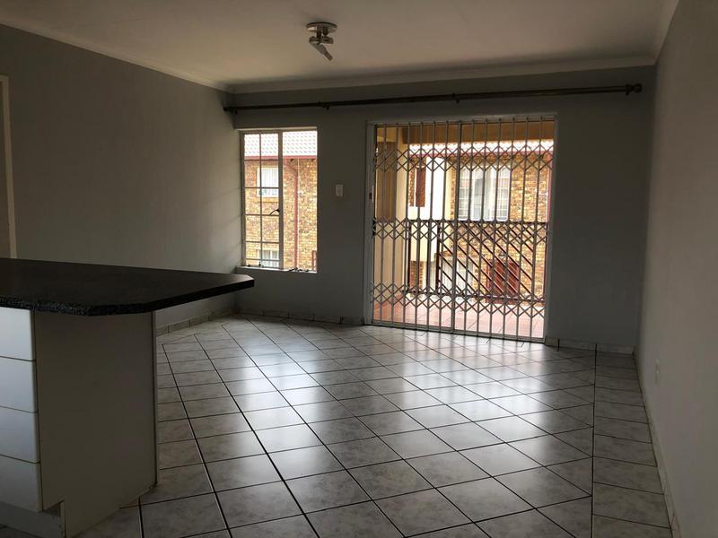 1 Bedroom Property for Sale in Moreleta Park Gauteng