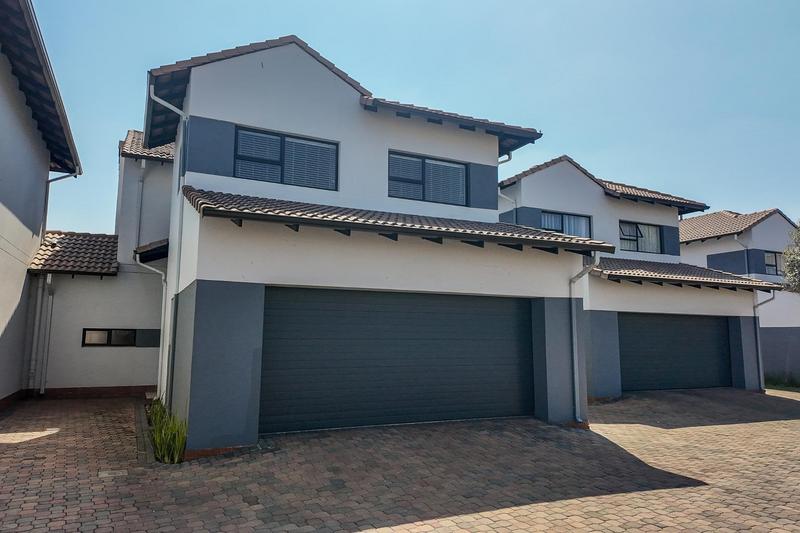 4 Bedroom Property for Sale in Sharonlea Gauteng