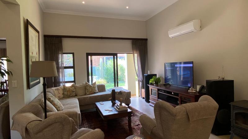 4 Bedroom Property for Sale in Midstream Ridge Gauteng