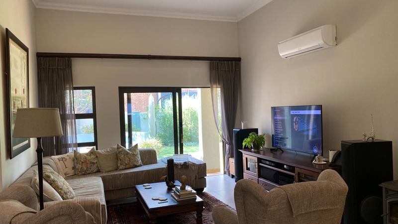 4 Bedroom Property for Sale in Midstream Ridge Gauteng