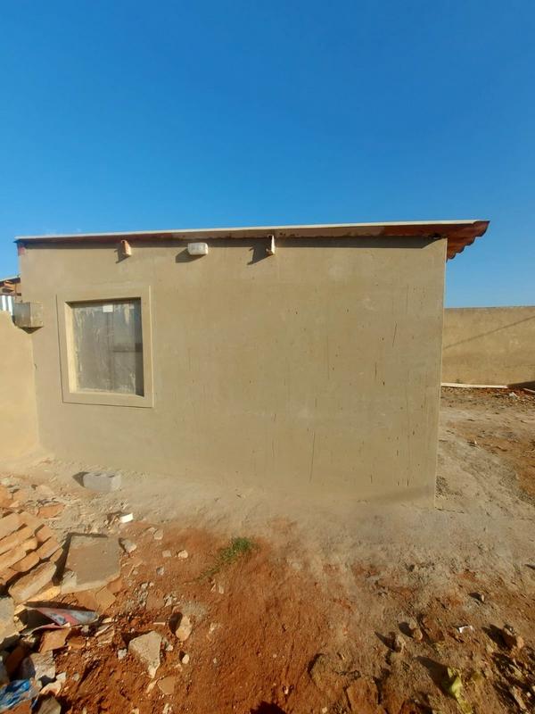 To Let 1 Bedroom Property for Rent in Bram Fischerville Gauteng