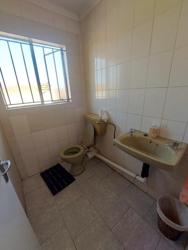 To Let 3 Bedroom Property for Rent in Mmesi Park Gauteng