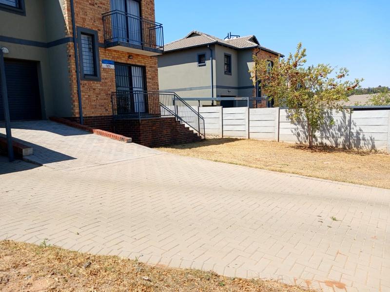 3 Bedroom Property for Sale in Mindalore Gauteng